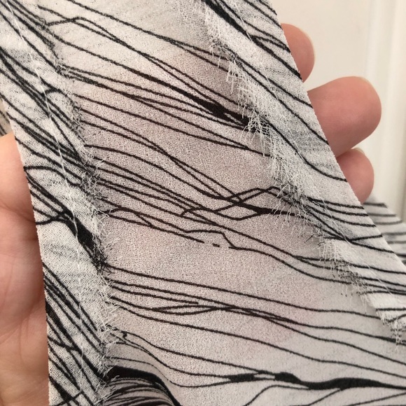 Silence + Noise women’s tanktop - Picture 8 of 10